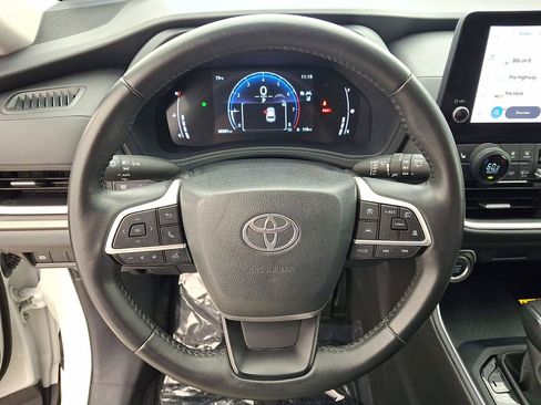 Certified 2024 Toyota Grand Highlander XLE image 16