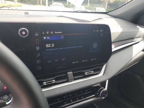 Used 2026 Chevrolet Equinox LT FWD image 20