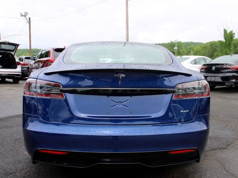 Used 2021 Tesla Model S Plaid image 6