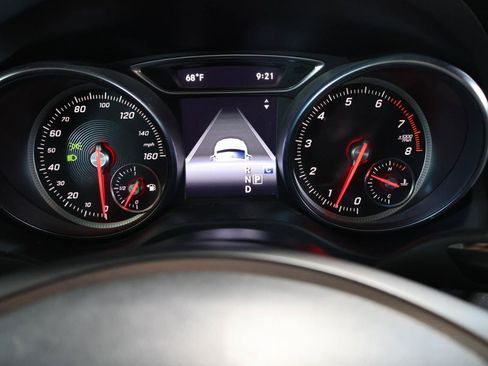 Used 2018 Mercedes-Benz GLA 250 image 27