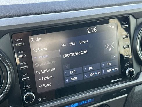 Used 2021 Toyota Tacoma TRD Off-Road w/ Technology Package image 17