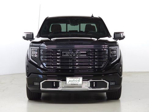 Used 2024 GMC Sierra 1500 Denali Ultimate AWD/4WD image 2