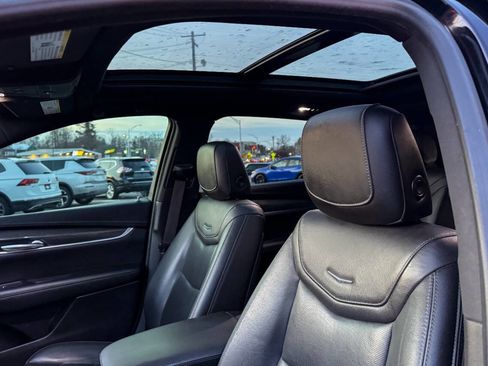 Used 2020 Cadillac XT5 Sportv image 25