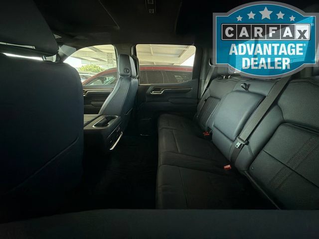 Used 2024 Chevrolet Silverado 1500 High Country w/ Z71 Off-Road Package AWD/4WD image 9