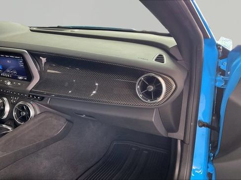 Used 2023 Chevrolet Camaro SS RWD image 18