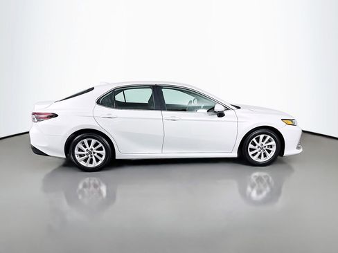 Certified 2023 Toyota Camry LE FWD image 4