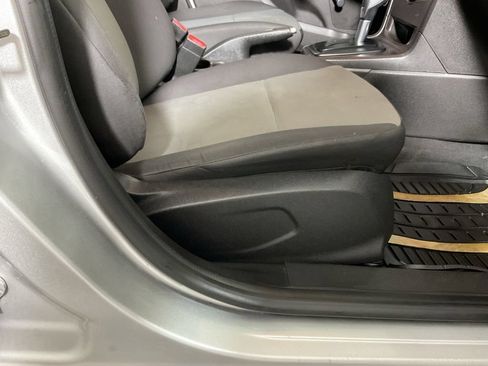 Used 2018 Ford Fiesta S FWD image 31