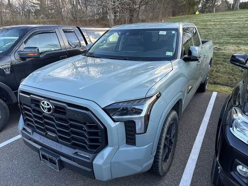 Used 2022 Toyota Tundra SR5 image 2