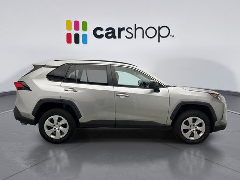 Used 2019 Toyota RAV4 LE AWD/4WD image 6