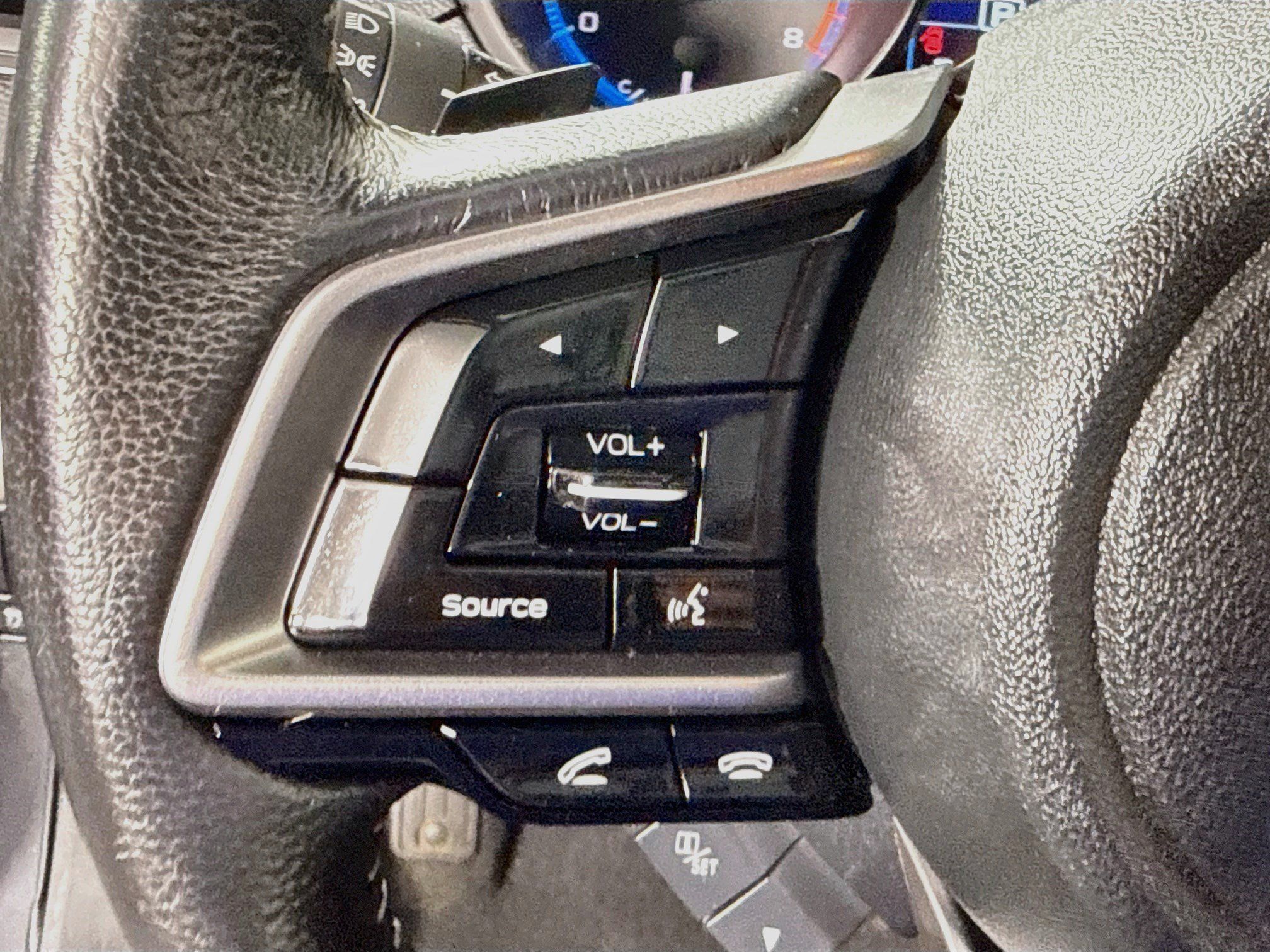 Used 2018 Subaru Outback 2.5i Limited AWD/4WD image 14