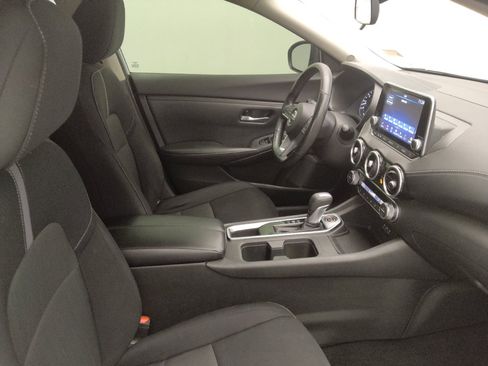 Used 2021 Nissan Sentra SV FWD image 21