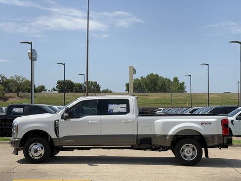 New 2026 Ford F350 King Ranch AWD/4WD image 3
