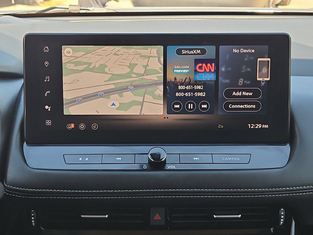 Used 2025 Nissan Rogue SL w/ SL Premium Package FWD image 18