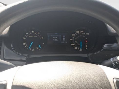 Used 2014 Ford Edge SE FWD image 23