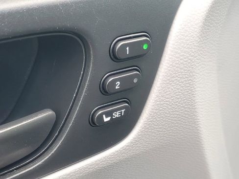 Used 2023 Honda Odyssey EX-L image 9