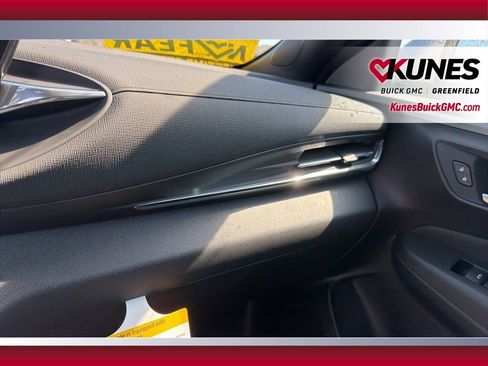 New 2026 Buick Envista Sport Touring w/ Convenience I Package FWD image 29