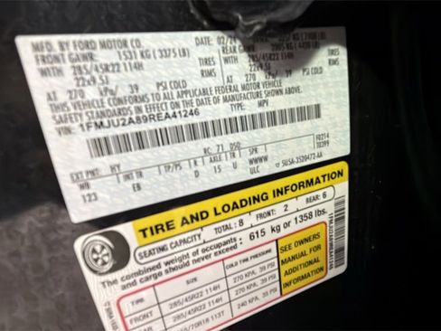 Used 2024 Ford Expedition Limited image 41