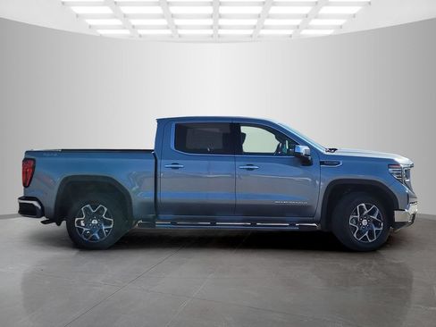 New 2026 GMC Sierra 1500 SLT AWD/4WD image 3