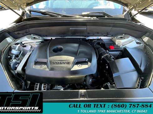 Used 2018 Volvo XC90 T6 Momentum w/ Momentum Plus Package image 10