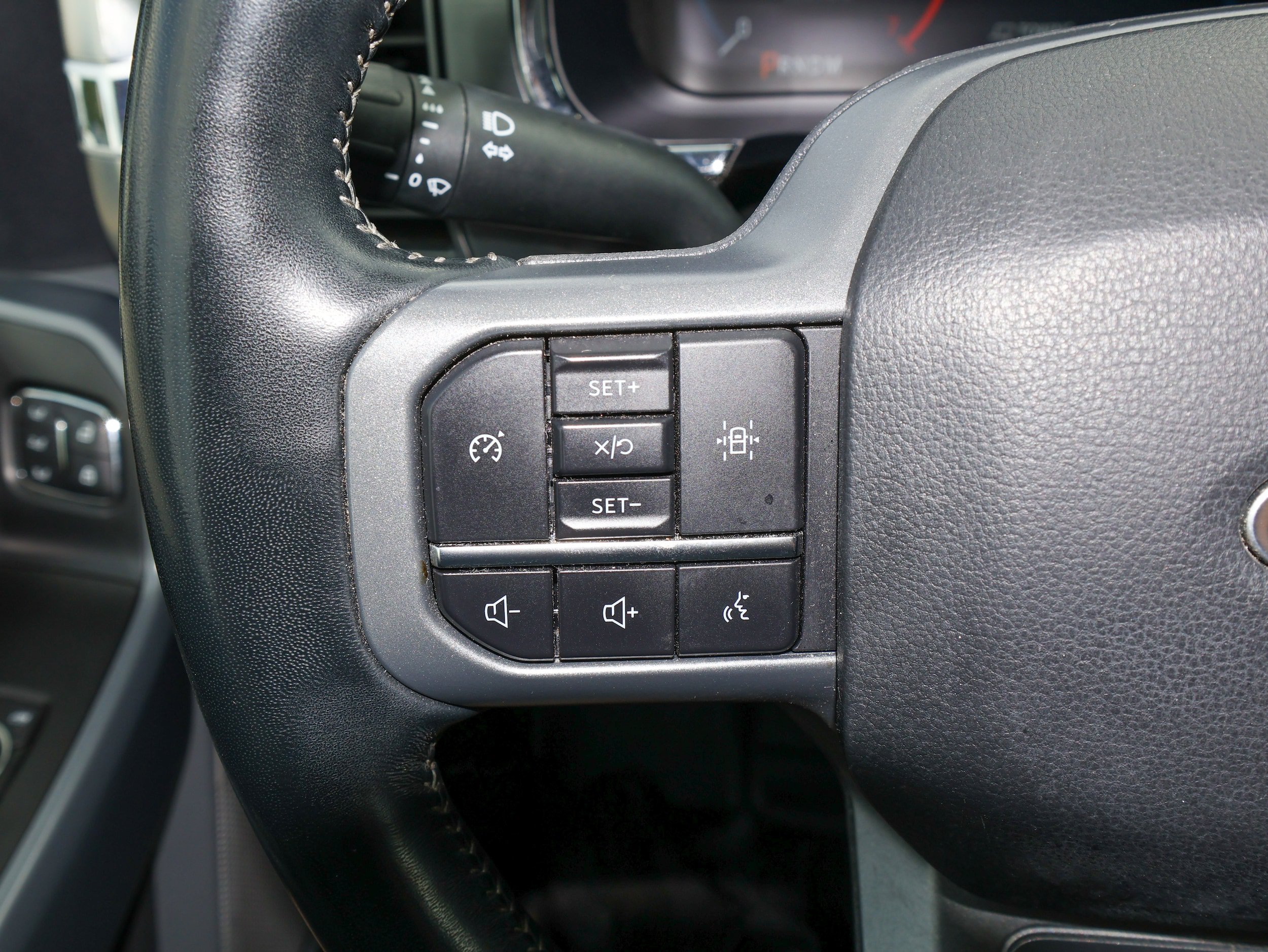 Used 2022 Ford F150 Lariat w/ Equipment Group 501A Mid AWD/4WD image 24