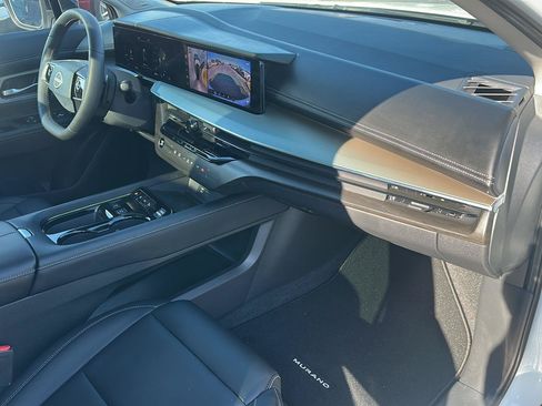 Used 2025 Nissan Murano SL w/ Cargo Package AWD/4WD image 15