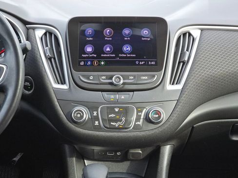 Used 2022 Chevrolet Malibu RS image 17