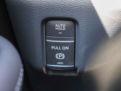 New 2026 Nissan Armada SL image 17