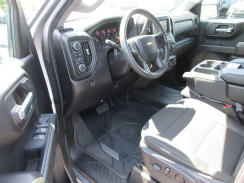 Certified 2026 Chevrolet Silverado 1500 Custom w/ Turbomax Blackout Package AWD/4WD image 15