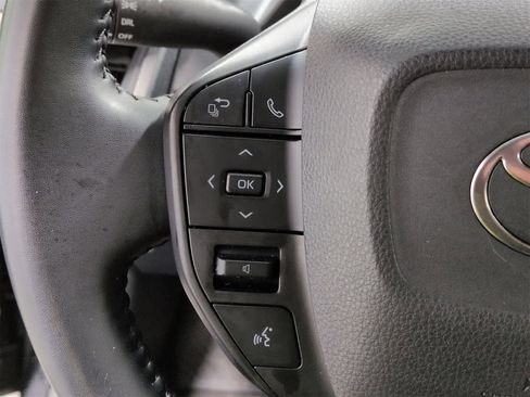 Used 2023 Toyota Prius LE image 24