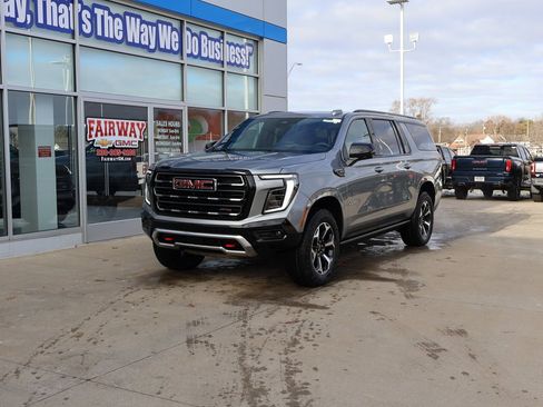 New 2026 GMC Yukon XL AT4 w/ AT4 Premium Package image 6