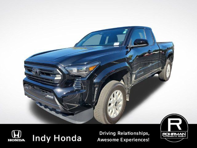 Used 2024 Toyota Tacoma SR5 AWD/4WD image 11