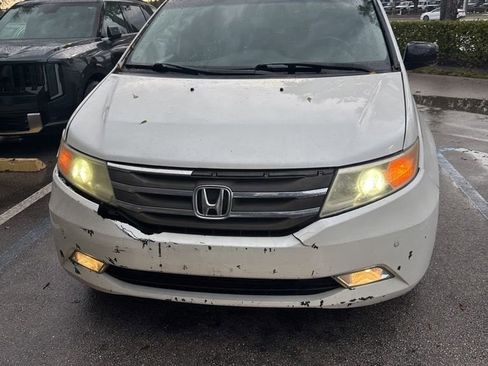 Used 2012 Honda Odyssey Touring image 2