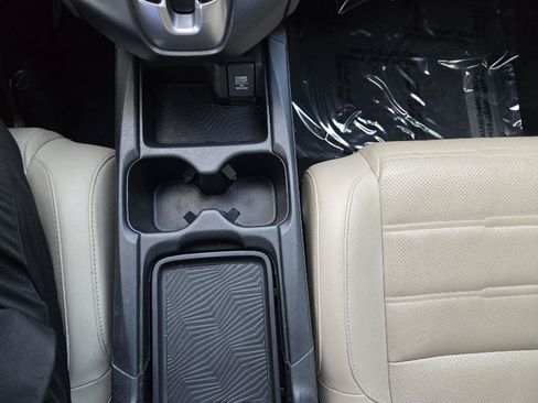 Used 2018 Honda CR-V Touring image 35