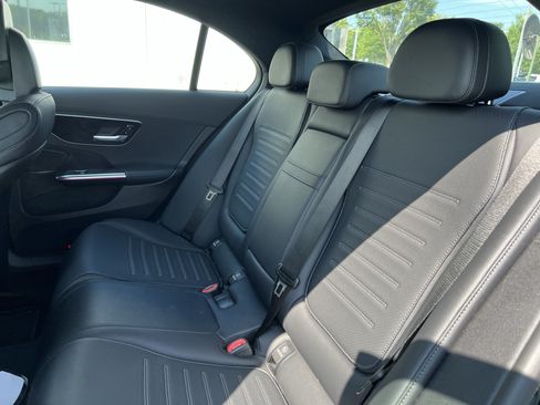 Used 2023 Mercedes-Benz C 300 Sedan image 34