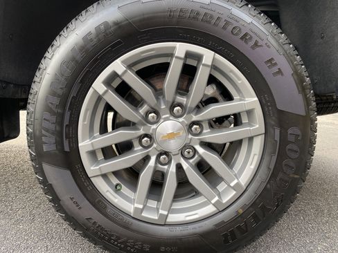 Used 2026 Chevrolet Colorado LT image 40