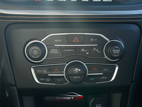 Used 2022 Dodge Charger Scat Pack RWD image 33