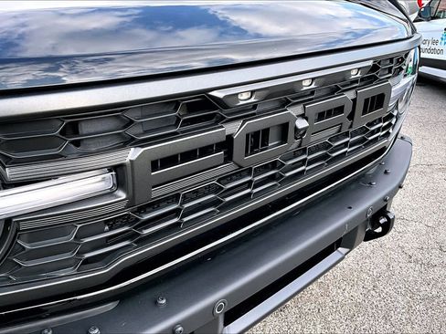 Used 2025 Ford Bronco Raptor AWD/4WD image 30
