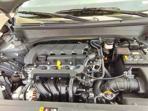 New 2025 Hyundai Venue SEL image 25