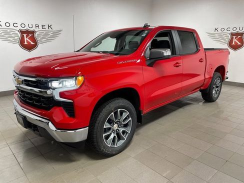 New 2026 Chevrolet Silverado 1500 LT image 3