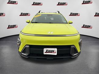 Used 2024 Hyundai Kona SEL video 2