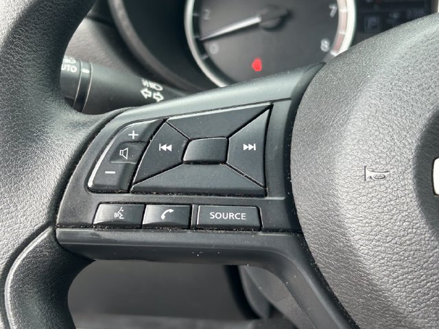 Used 2025 Nissan Versa S FWD image 18