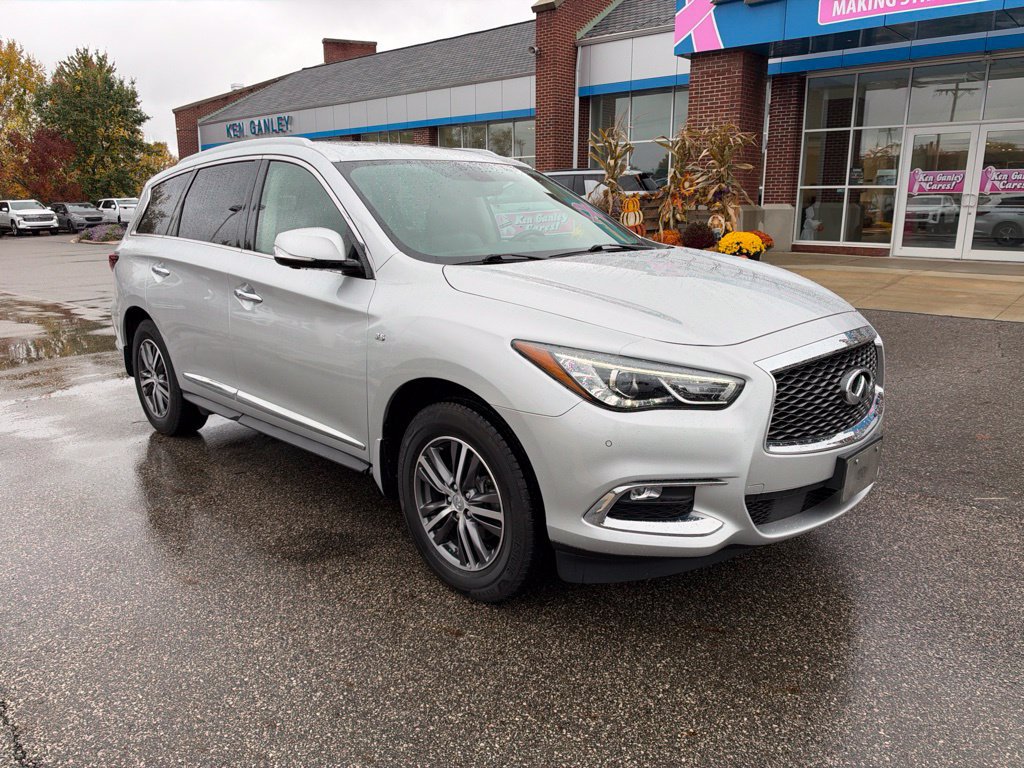 Used 2017 INFINITI QX60 Luxe w/ Premium Plus Package AWD/4WD image 5