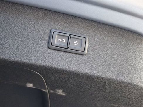 Used 2018 Audi S7 Prestige w/ Driver Assistance Package image 7