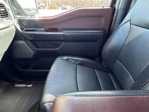 Used 2021 Ford F150 Lariat w/ Equipment Group 502A High image 26