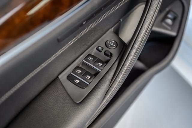 Used 2019 BMW 540i w/ M Sport Package RWD image 51