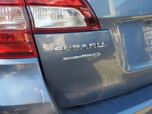 Used 2017 Subaru Outback 2.5i Limited AWD/4WD image 9