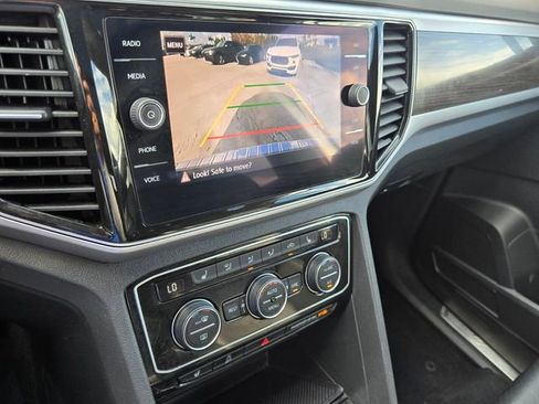 Used 2019 Volkswagen Atlas SEL image 25