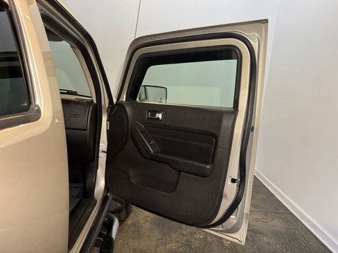 Used 2008 HUMMER H3 Luxury AWD/4WD image 23