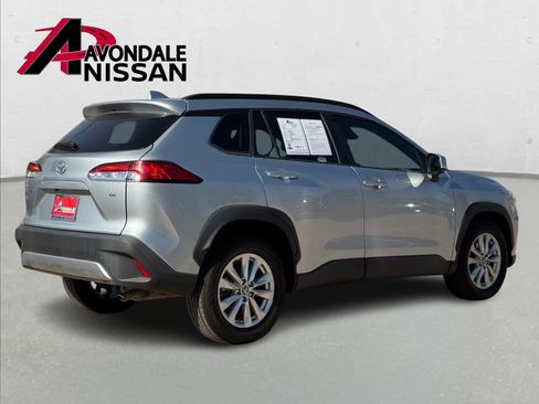 Used 2022 Toyota Corolla Cross LE image 7