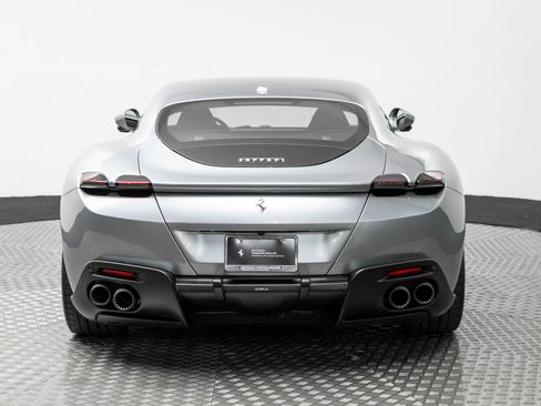 Certified 2024 Ferrari Roma image 8